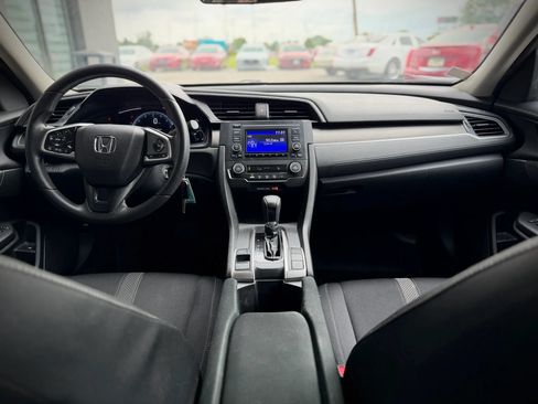 Used 2020 Honda Civic LX image 9