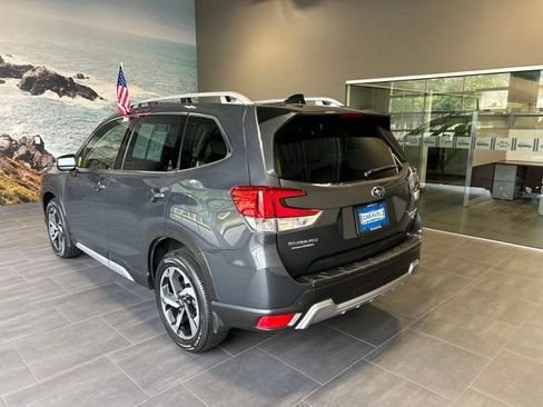 Used 2024 Subaru Forester Touring AWD/4WD image 40