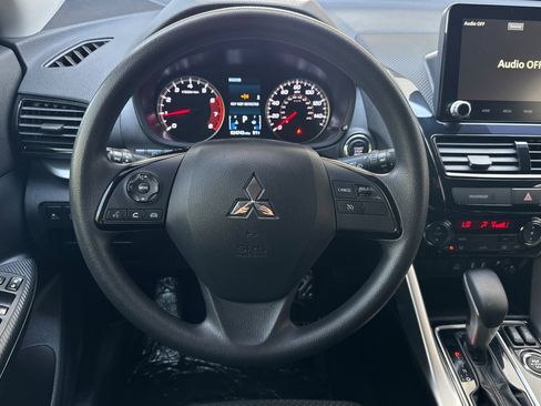 Used 2024 Mitsubishi Eclipse Cross AWD image 29