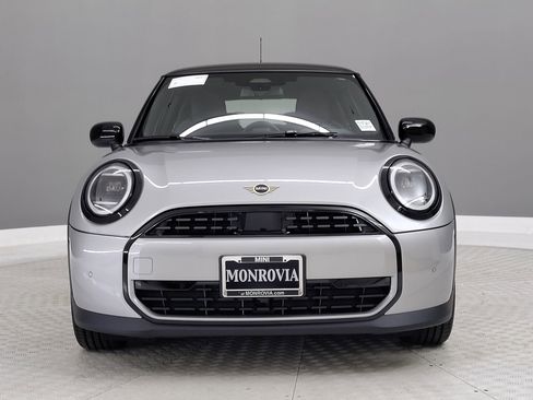 New 2026 MINI Cooper 2-Door Hardtop image 4