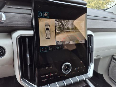 New 2026 GMC Acadia Denali w/ Super Cruise Package image 20