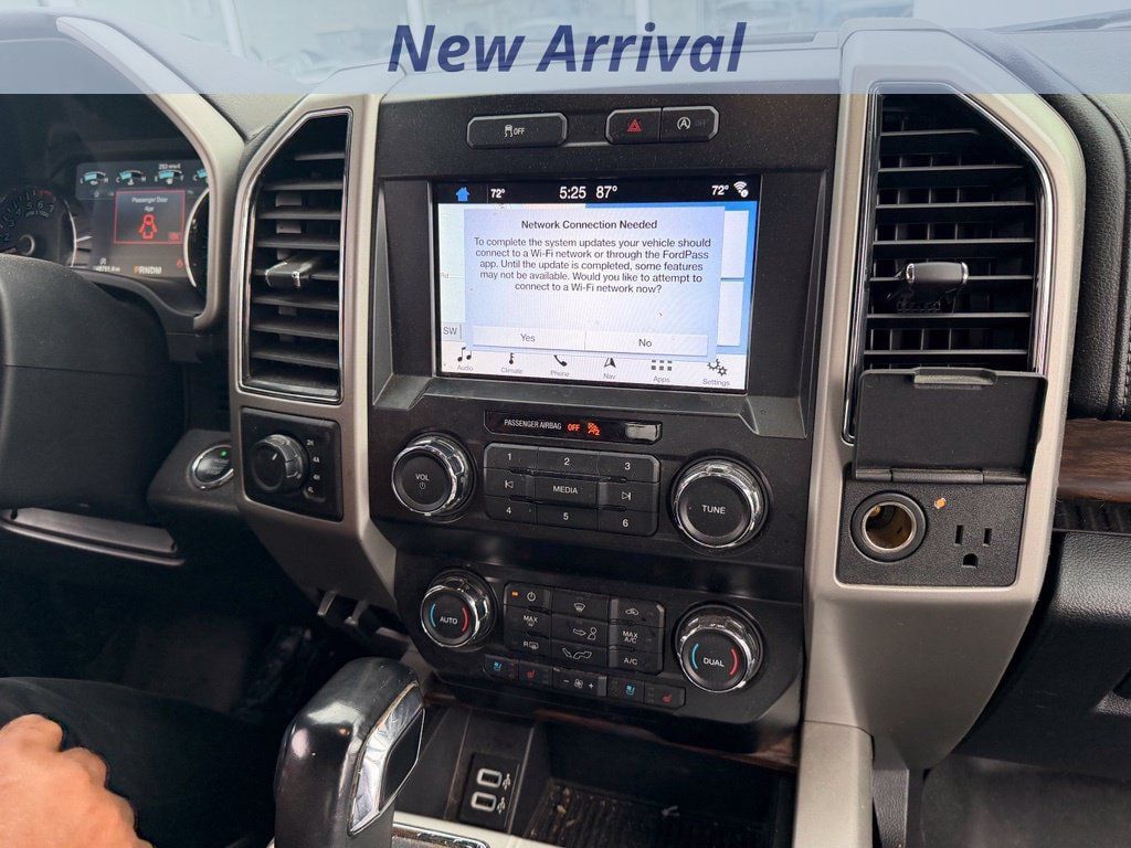 Used 2019 Ford F150 Lariat AWD/4WD image 4