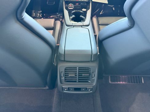 New 2026 Audi RS e-tron GT performance AWD/4WD image 27