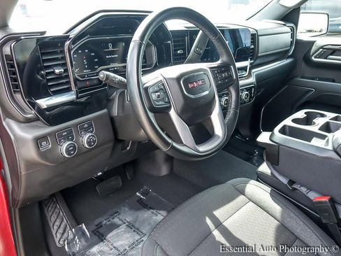 Used 2023 GMC Sierra 1500 Elevation AWD/4WD image 10
