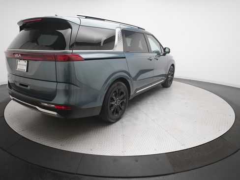 Certified 2024 Kia Carnival SX image 37