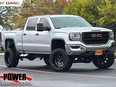 Used 2018 GMC Sierra 1500 4x4 Crew Cab w/ Sierra Appearance Package