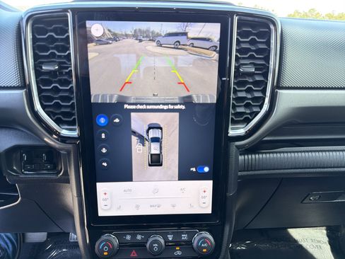 Certified 2024 Ford Ranger XLT image 3