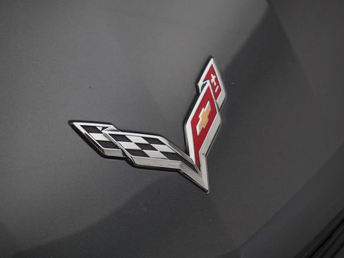 Used 2017 Chevrolet Corvette Stingray Coupe w/ Z51 1LT image 9