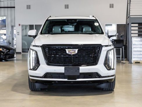 Used 2025 Cadillac Escalade Sport Platinum w/ LPO, Floor Liner Package image 9