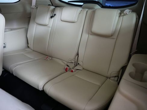 Used 2017 Toyota Highlander Limited image 36