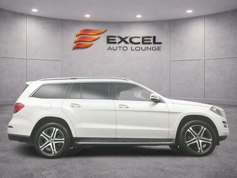 Used 2016 Mercedes-Benz GL 450 4MATIC w/ Premium I Package image 47