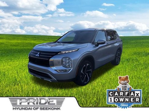 Used 2024 Mitsubishi Outlander AWD image 1