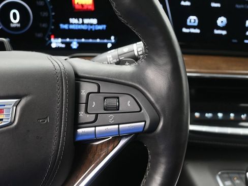 Used 2024 Cadillac Escalade ESV Premium Luxury Platinum AWD/4WD image 12