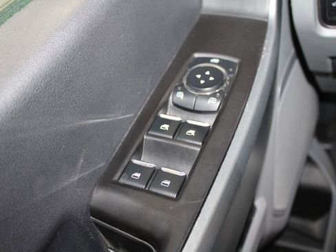 Used 2024 Ford F250 XLT image 41