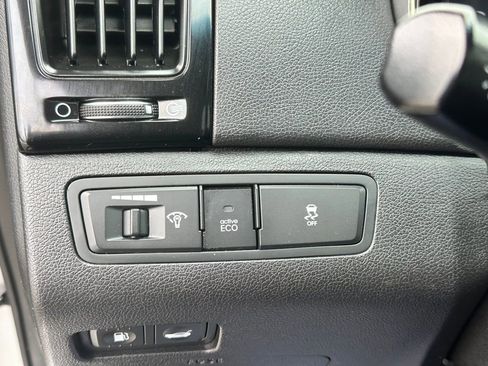 Used 2013 Hyundai Sonata Limited image 16