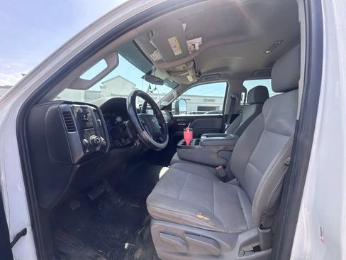 Used 2017 Chevrolet Silverado 2500 W/T RWD image 9