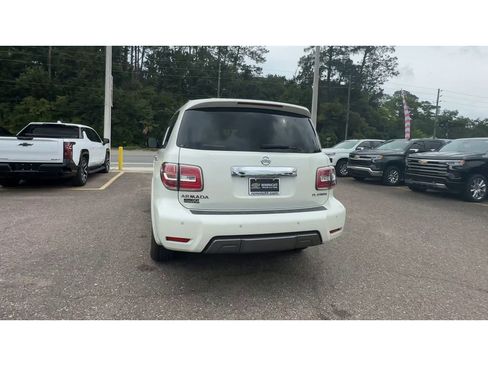 Used 2020 Nissan Armada Platinum image 7