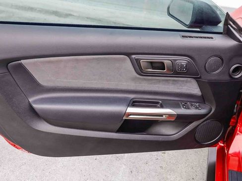 Used 2020 Ford Mustang Shelby GT350 w/ Technology Package image 21