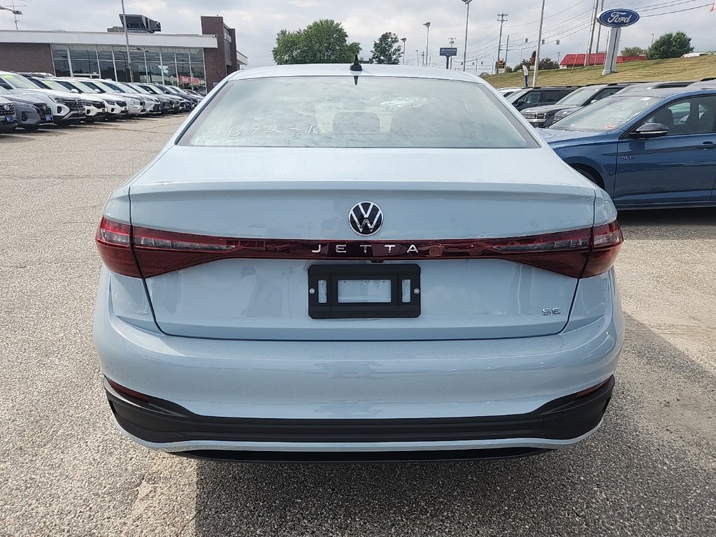 New 2026 Volkswagen Jetta SE FWD image 6