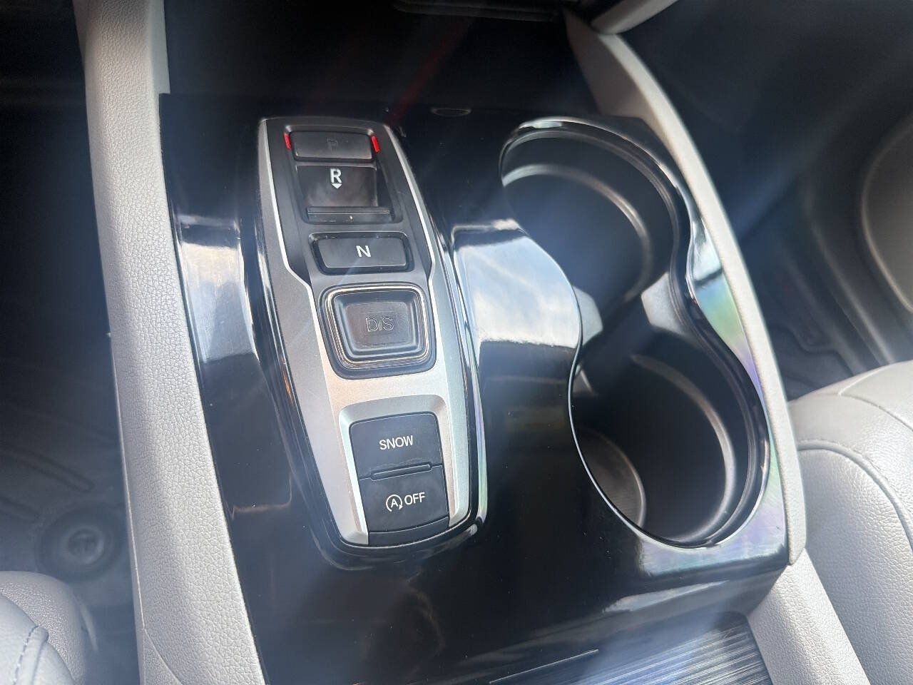 Used 2017 Honda Pilot Touring image 26