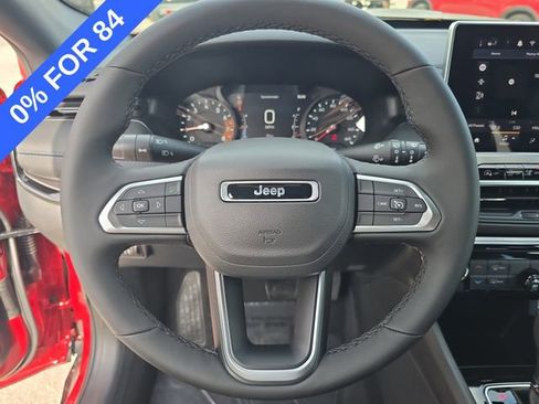 New 2026 Jeep Compass Latitude image 24