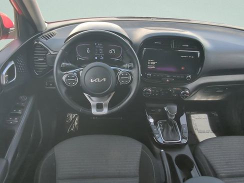 Used 2023 Kia Soul EX FWD image 11