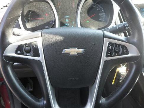 Used 2011 Chevrolet Equinox LT w/ Driver Convenience Package image 24