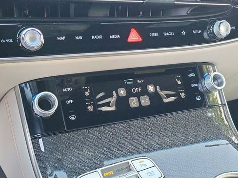 New 2026 Genesis GV70 3.5T Sport Prestige AWD/4WD image 26