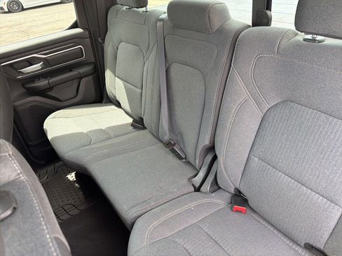 Used 2022 RAM 1500 Big Horn AWD/4WD image 14
