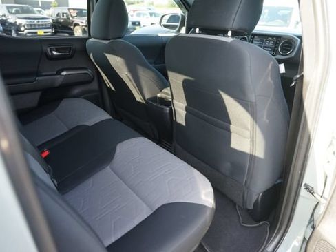 Used 2023 Toyota Tacoma TRD Sport w/ Technology Package RWD image 14