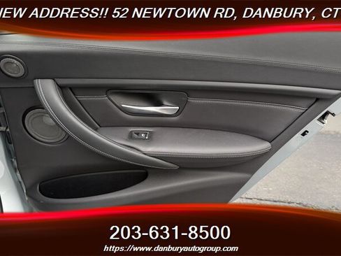 Used 2018 BMW M3 RWD image 39