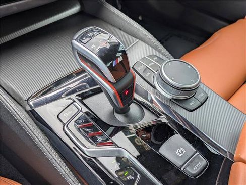 Used 2020 BMW M5 image 12