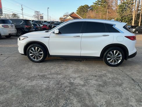 Used 2021 INFINITI QX50 Luxe w/ Cargo Package image 8