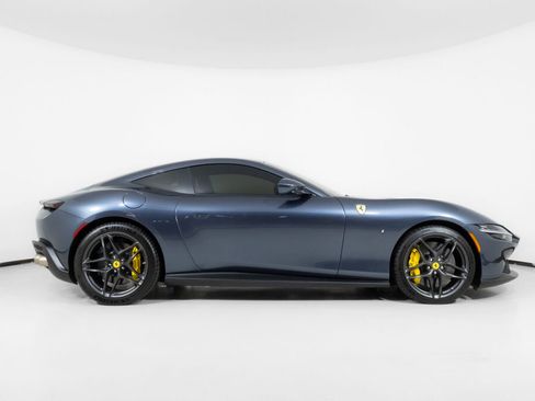 Used 2024 Ferrari Roma image 10