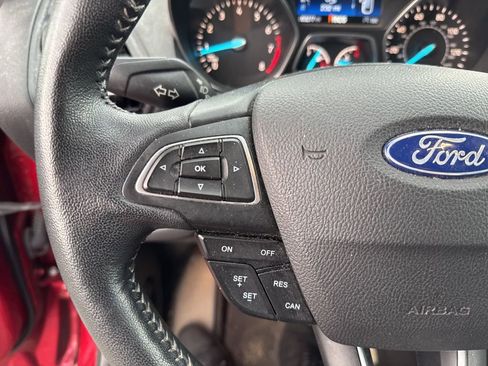 Used 2019 Ford Escape SE AWD/4WD image 13