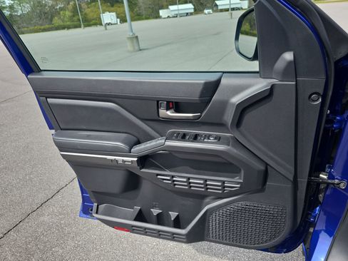 Used 2024 Toyota Tacoma TRD Sport image 26