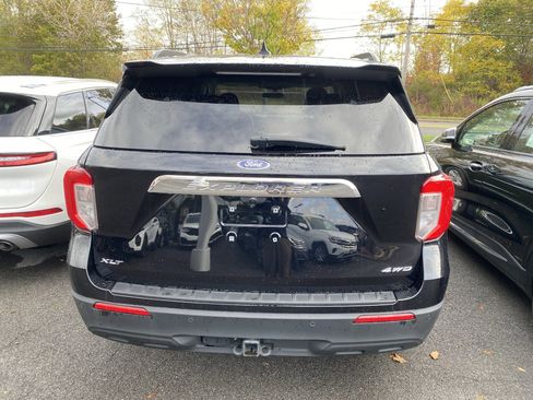 Used 2023 Ford Explorer XLT w/ Class IV Trailer Tow Package image 6