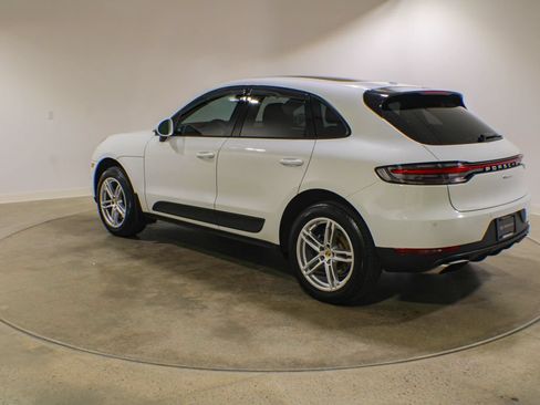 Used 2021 Porsche Macan AWD/4WD image 3