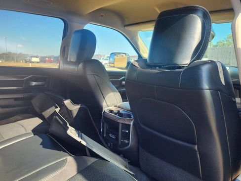 Used 2021 RAM 2500 Laramie AWD/4WD image 18