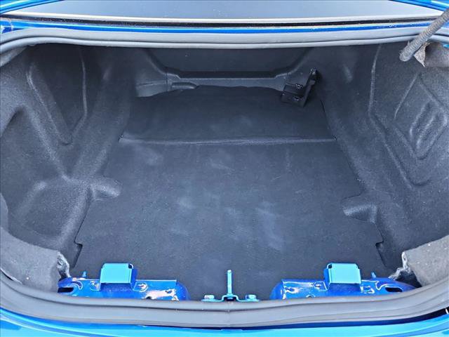 Used 2018 Chevrolet Camaro LT RWD image 6