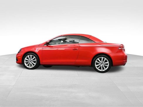 Used 2015 Volkswagen Eos Komfort FWD image 23