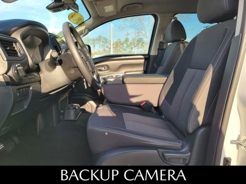 Used 2024 Nissan Titan SV w/ Accessory Utility Package image 6