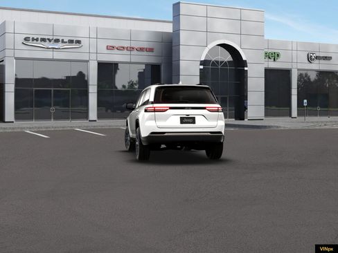 New 2026 Jeep Grand Cherokee Limited AWD/4WD image 13
