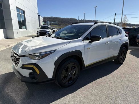 Certified 2025 Subaru Crosstrek 2.5i Sport w/ Crosstrek Mirror Package image 8