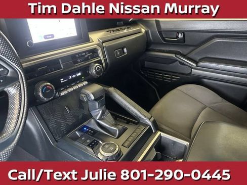 Used 2024 Toyota Tacoma SR5 AWD/4WD image 30