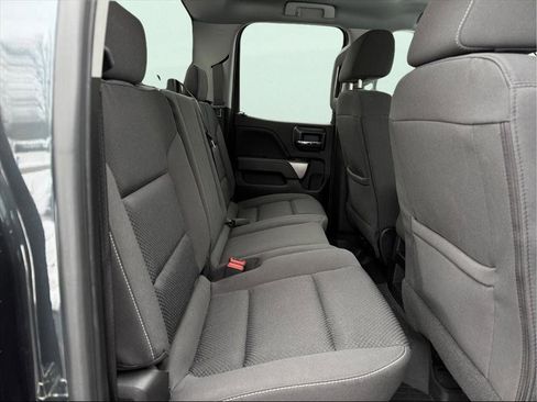 Used 2019 Chevrolet Silverado 2500 LT w/ LT Convenience Package image 16