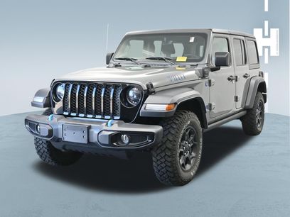 Used 2023 Jeep Wrangler Unlimited w/ Cold Weather Group