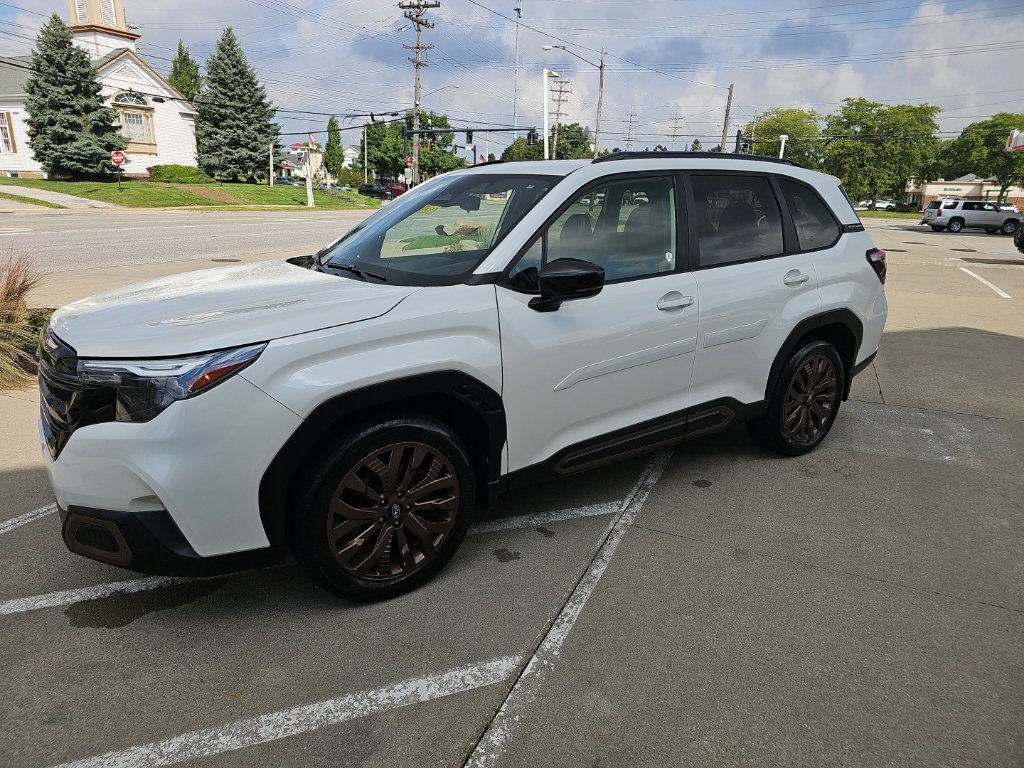 Used 2025 Subaru Forester Sport AWD/4WD image 11