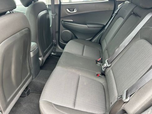 Used 2022 Hyundai Kona SEL w/ Convenience Package FWD image 15