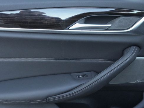 Certified 2023 BMW 540i xDrive w/ Executive Package image 32